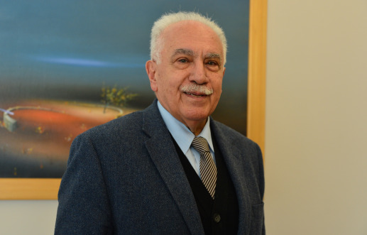 PERİNÇEK: TÜRKİYE’NİN İKİ DEVRİME İHTİYACI VAR…