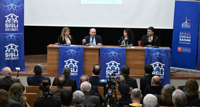 TÜRKİYE’NİN GAZETECİLİK VE DEMOKRASİ SERÜVENİ: ŞİŞLİ’DE ANLAMLI PANEL